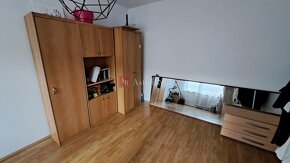 PREDAJ: 3 izbový byt s loggiou - 72m2, Ružomberok - I. Houde - 7