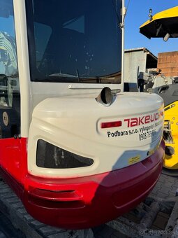 Takeuchi tb240 - 7