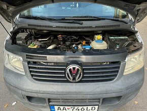 VW T5 Caravelle 2.5 TDI, 9-miestné - 7