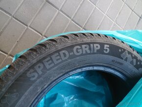 Zimné Dunlop a Semperit 215/60 r16 - 7