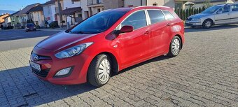 Hyundai i30 CW, benzín + LPG, 88kw (120PS), Manuál - 6 st. - 7