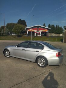 Bmw e90 320d - 7