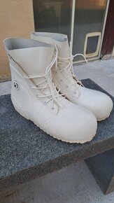 Zimné čižmy / Bata Bunny Boots / Raf Simons / 46 - 7