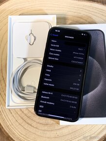 ZÁRUKA 1 ROK / iPhone 15 Pro 256GB Black Titanium - 7