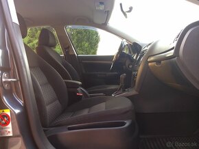 SKODA OCTAVIA 1.9TDI 77KW 2010. - 7