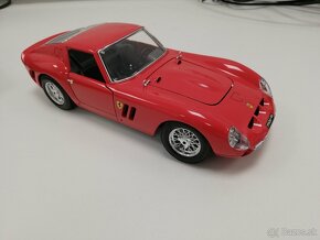 1:18 FERRARI 250 GTO 1962 Bburago - 7