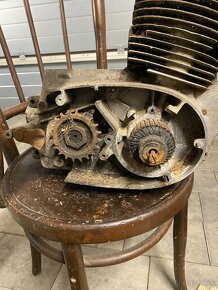 Motor Jawa 250/353 - 7