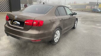 Volkswagen Jetta 1.2TSi - 7