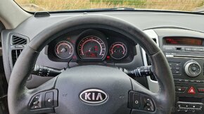 KIA Cee’d 1.6, r.12/2011 Benzín, 124 670 km, 1. majiteľ - 7