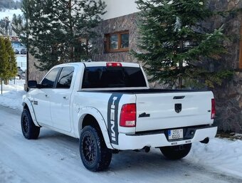 Predám Dodge RAM BIGHORN 5.7 HEMI 4x4 2016 - 7