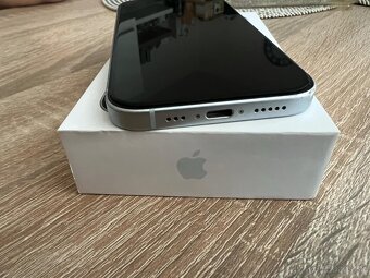 iPhone 15 128GB - 7