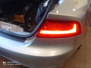 Rozpredám Audi A7 3.0tdi farba: LA7W - 7