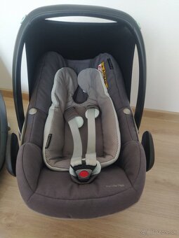 vajicko maxi cosi pebble plus a zakladna isofix - 7