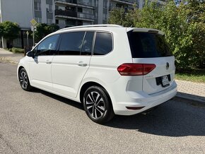 Volkswagen Touran 2.0 TDI DSG Highline - 7