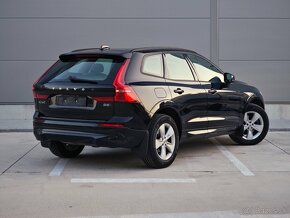 Volvo XC60 B5 AWD Benzín 2022 - 7