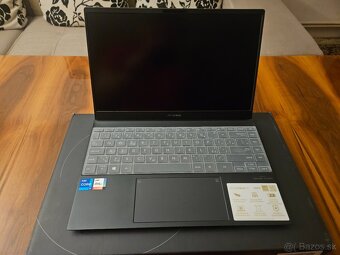 Predám laptop Asus Zenbook 13 UX325EA - 7