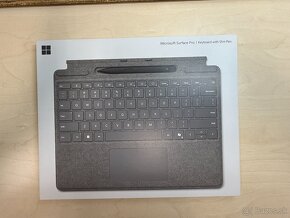 Microsoft Surface Pro 10, 13" + Klávesnica s perom - 7