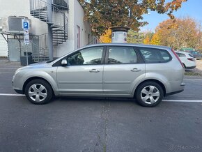 Predám Ford focus 1.6 16V 74 kw R.v.2007 - 7