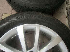 18" AL disky org. Š Kodiaq s let. pneu 235/55R18 Goodyear - 7