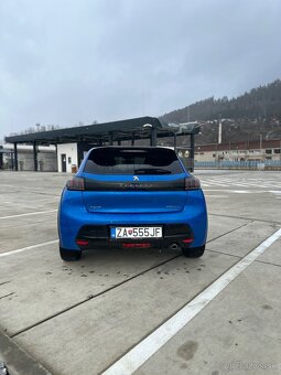 Na predaj: Peugeot 208 1.2 PureTech 100 GT Line - 7