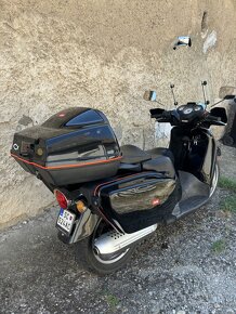 Aprilia Scarabeo 150 - 7