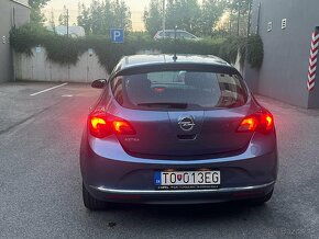 Opel Astra 1.4 88kw 2013 5900€ - 7