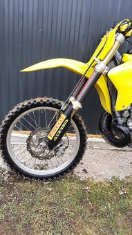 Suzuki RM 250 2006 - 7