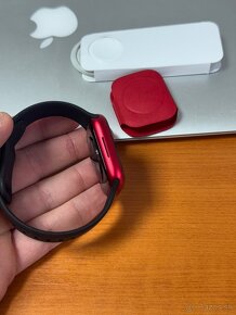 Apple Watch 9 45mm Product Red - nové, záruka - 7