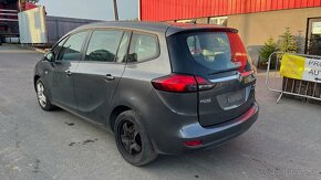 269.Opel Zafira C 2.0cdti A20DT Na náhradní díly - 7