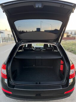 Škoda Octavia III. 2.0TDI Combi Elegance DSG Panoráma - 7