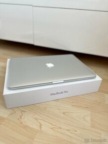 Apple MacBook Pro 15" Retina (Mid 2014) - 2,5GHz i7, 16GB - 7