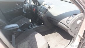 Kia ceed  crdi 1.6 diesel r.v. 2008 - 7