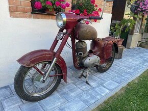 Jawa 250 kývačka - 7