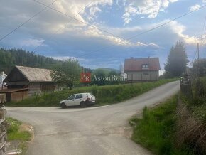 Slnečný pozemok 842 m2 v obci Beňuš, možnosť výstavby - 7