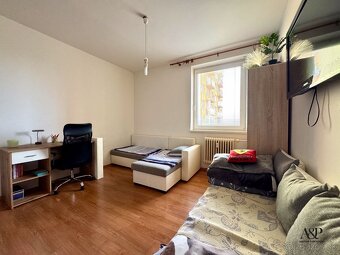 NA PREDAJ 3 IZB. BYT S KOMOROU A BALKÓNOM, 74M2, UL. L.NOVOM - 7