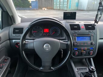 VOLKSWAGEN GOLF 2.0 TDI 4Motion - 7