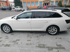 Superb 3 Combi  3/2016, 2,0Tdi, 110kw, Koža, Panoráma, Fólie - 7