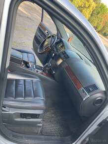 Volkswagen Touareg 2.5 R5 TDI Tiptronic - 7