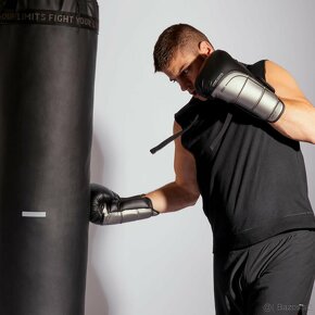 OUTSHOCK Boxovacie vrece 500 strike na kickbox čierne - 7