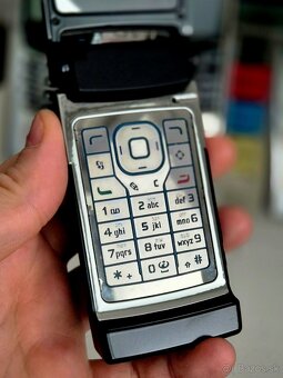 NOKIA N76 BLACK/CHROME - TOP STAV AKO NOVÁ - TENKÉ VÉČKO - 7