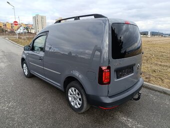 VW CADDY 2.0 TDI - 7