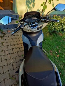 Honda pcx 125 2023 - 7