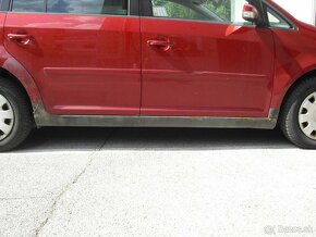 Predám VW TOURAN 2.0 TDI Highline bez DPF - 7