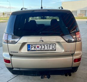 Mitsubishi Outlander 2.0 DI-D 4x4 - 7