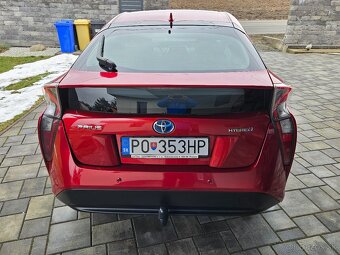 Toyota Prius Hybrid - 7