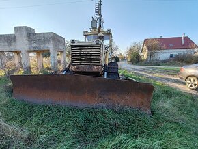 Buldozer T-130 - 7