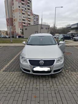 Predam volkswagen passat b6 sedan 1.6 tdi diesel - 7