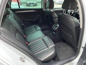 Škoda Superb Combi 2.0 TDI 190k 4x4 Style DSG - 7