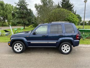 Jeep Cherokee KJ Limited 2.8 CRD = 120kW, 4x4, Top Stav = - 7