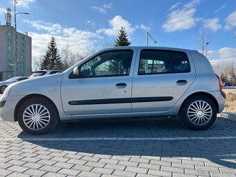 Renault Clio 1.2 16V - 7